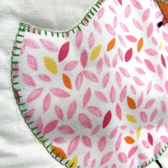 Hanging “Chubby Chicks” Quilt Lovely Colors Beautiful Embroidery Approx 38”x 38” - Picture 10 of 15